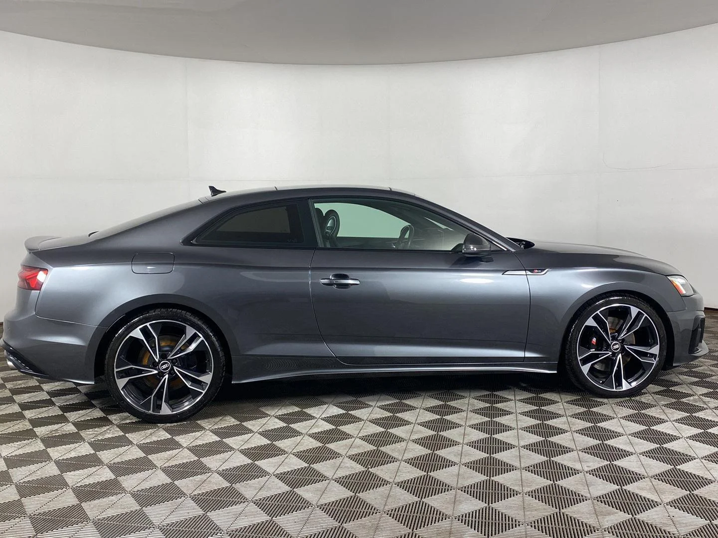 Used 2021 Daytona Gray Pearl Effect Audi Premium Plus image 26