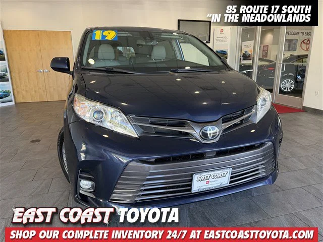 2019 Toyota Sienna XLE