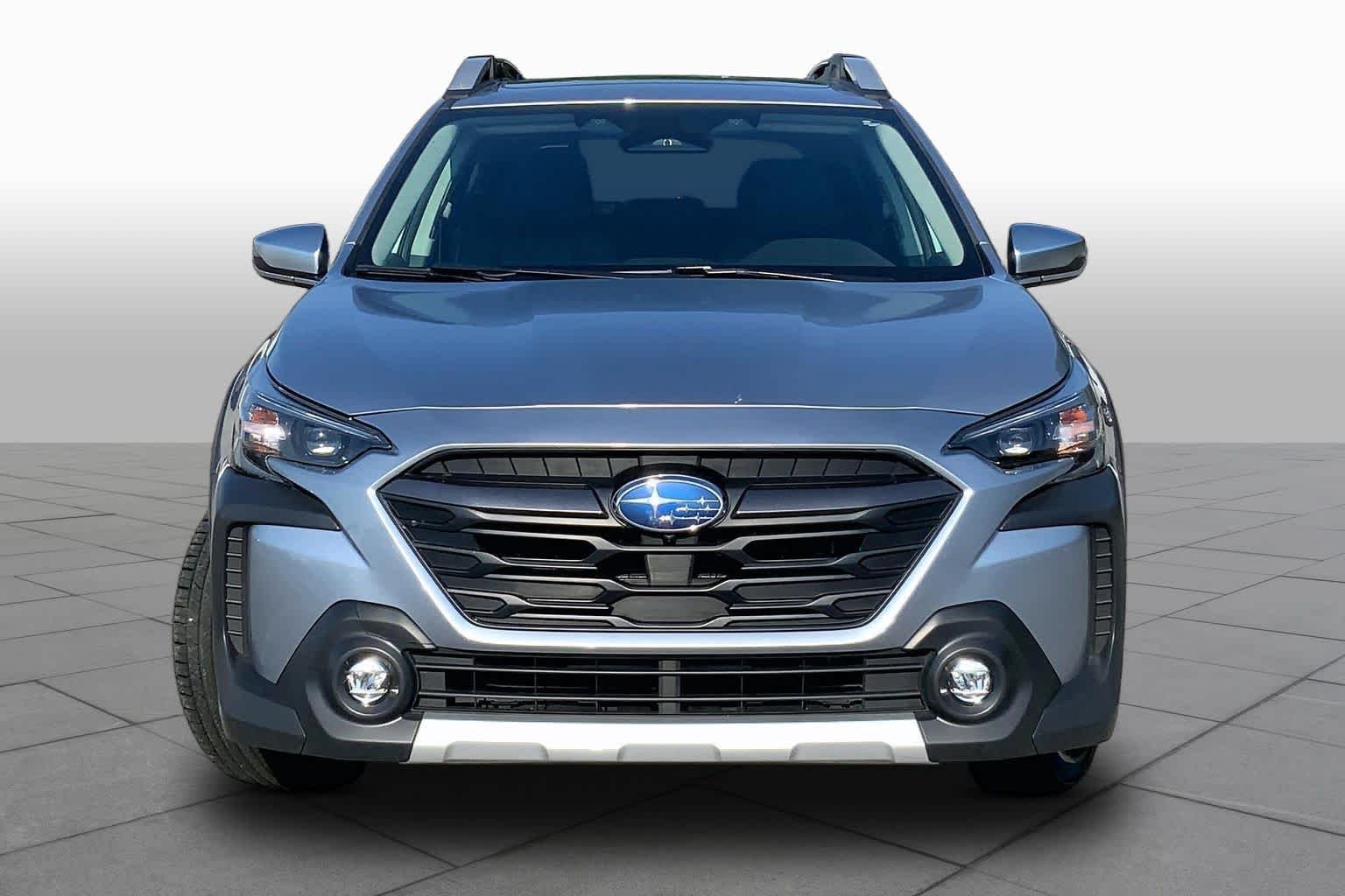 Used 2024 Ice Silver Metallic Subaru Touring image 4
