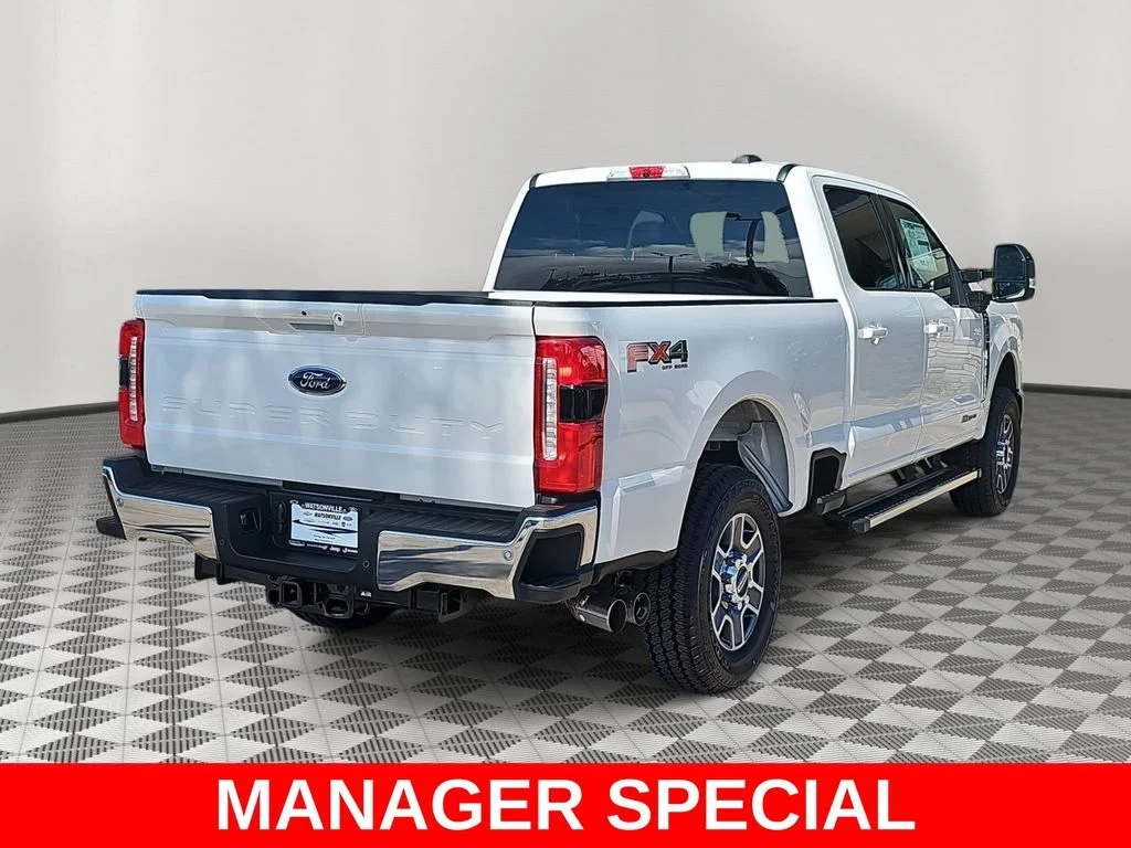 New 2026 Star White Metallic Tri-Coat Ford F-250® Platinum® image 3