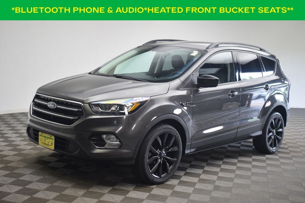 Used 2018 Ford Escape SE with VIN 1FMCU0GD4JUB04569 for sale in Norton, OH