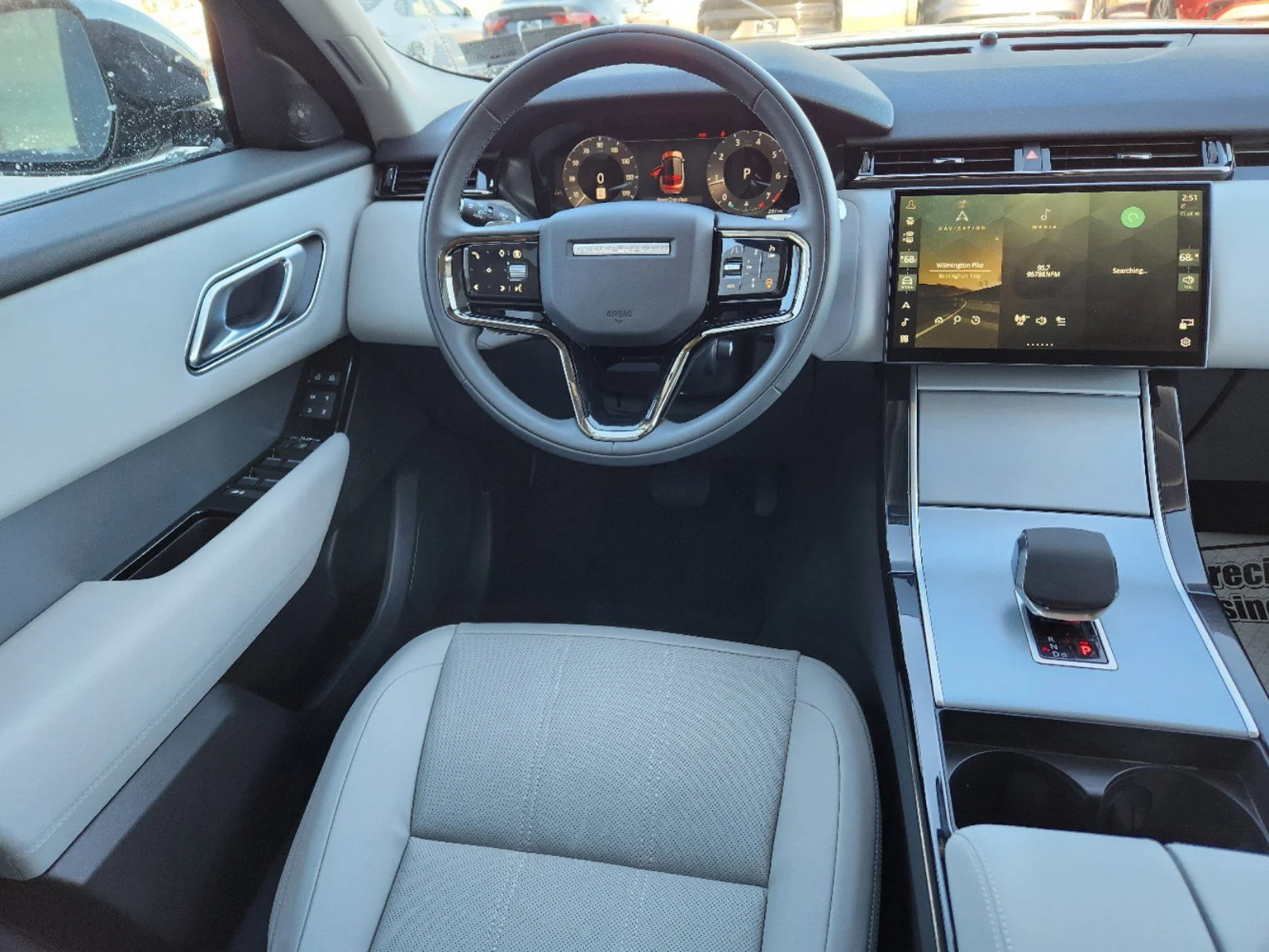 Certified Used 2025 Varesine Blue Metallic Land Rover S image 10