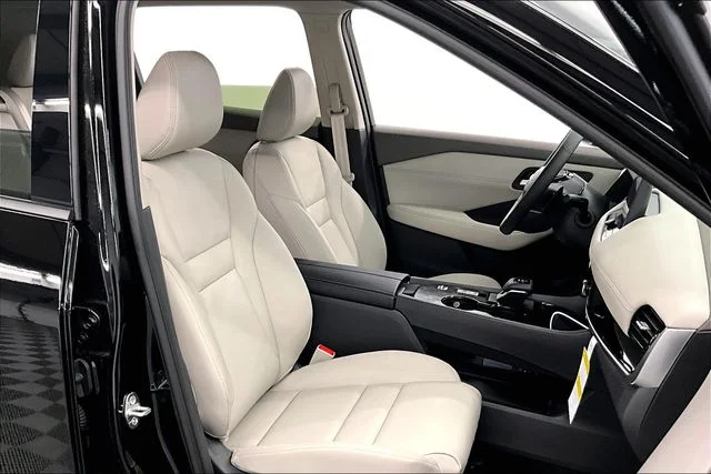 2025 Nissan Rogue SL - Photo 38