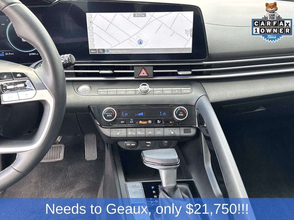 Used 2025 Gray Hyundai SEL Convenience image 44