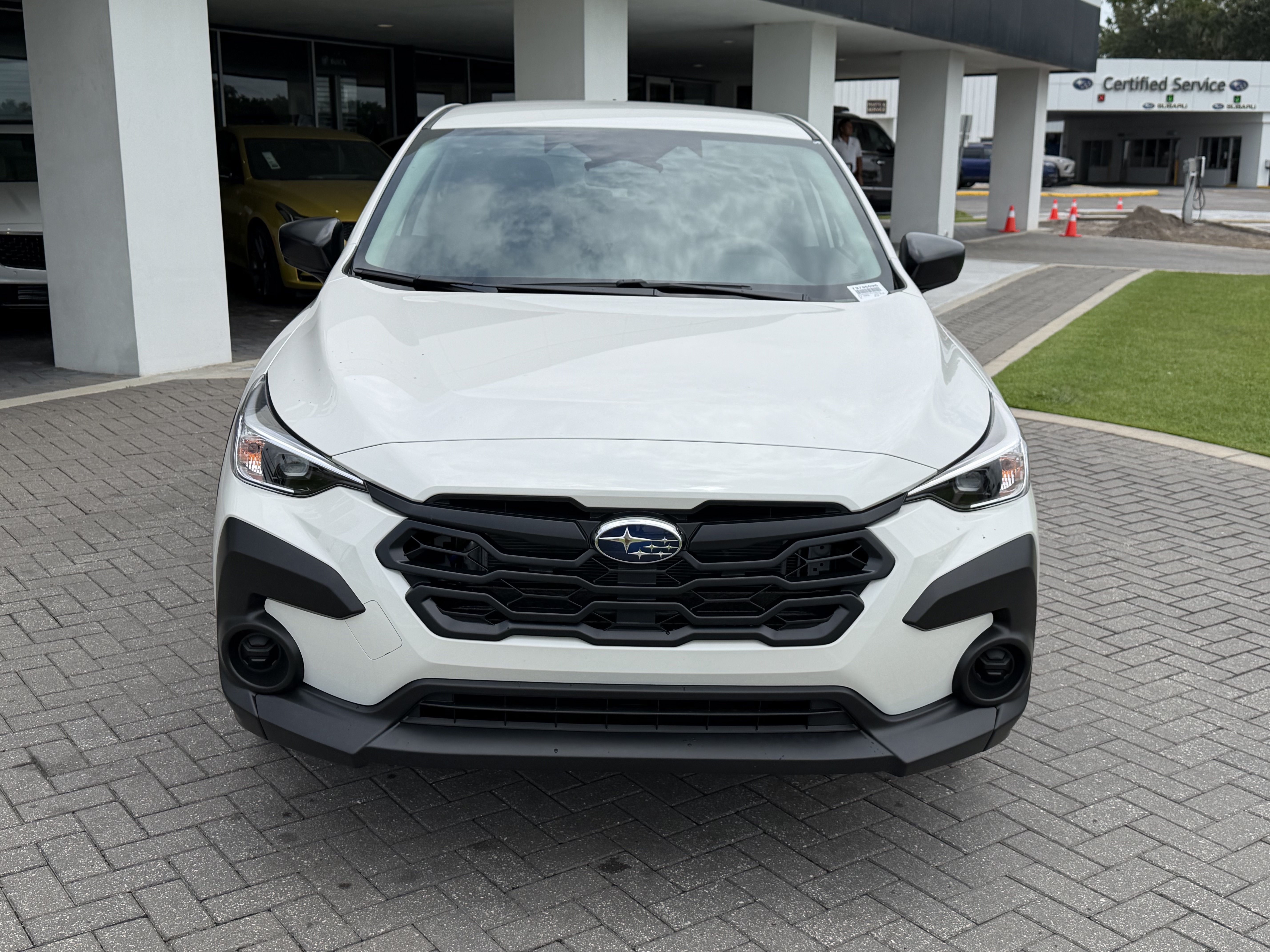New 2026 CRYSTAL WHITE PEARL Subaru Base image 8