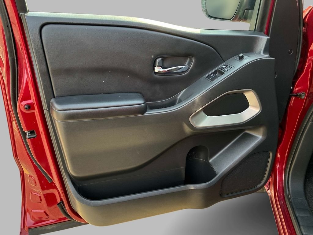 Used 2025 Red Nissan SV image 18
