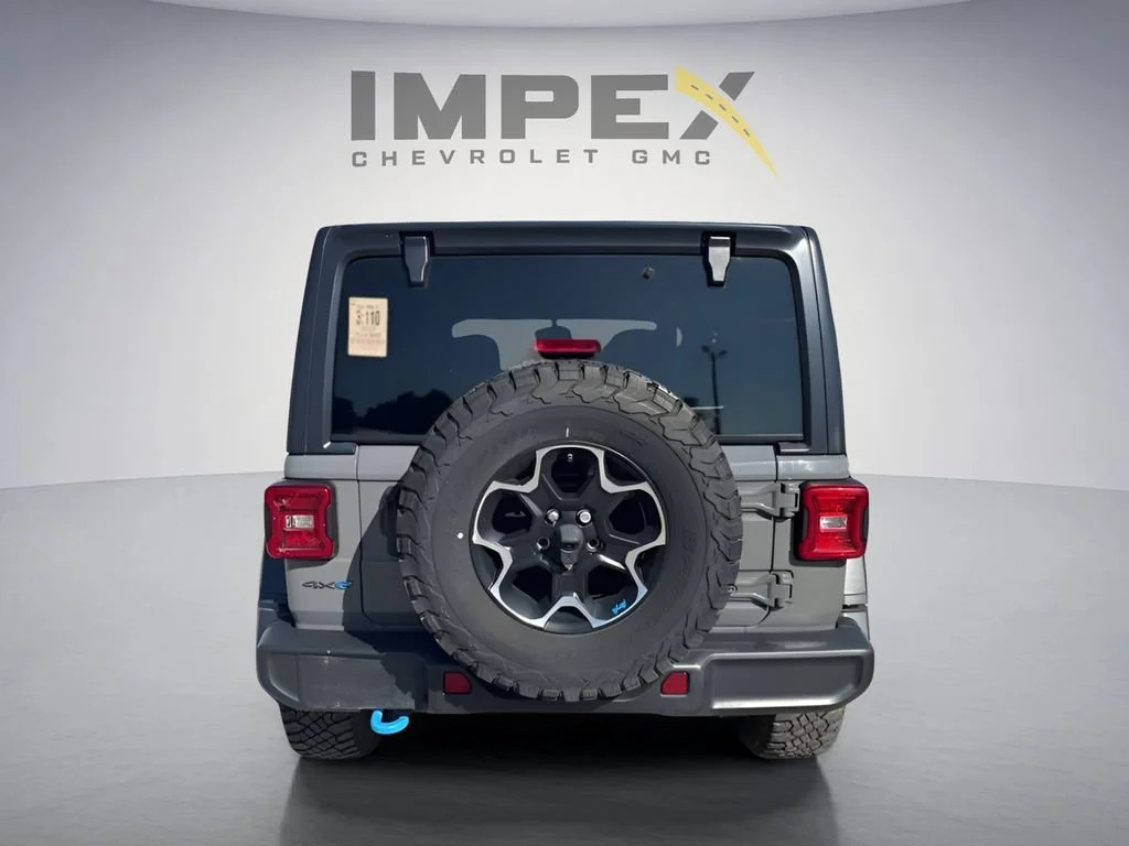 Used 2022 Gray Jeep Unlimited Rubicon image 3