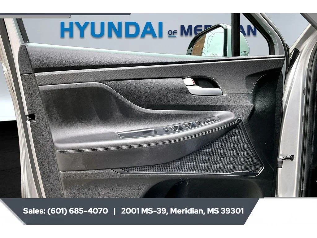Used 2022 Shimmering Silver Hyundai SEL image 17