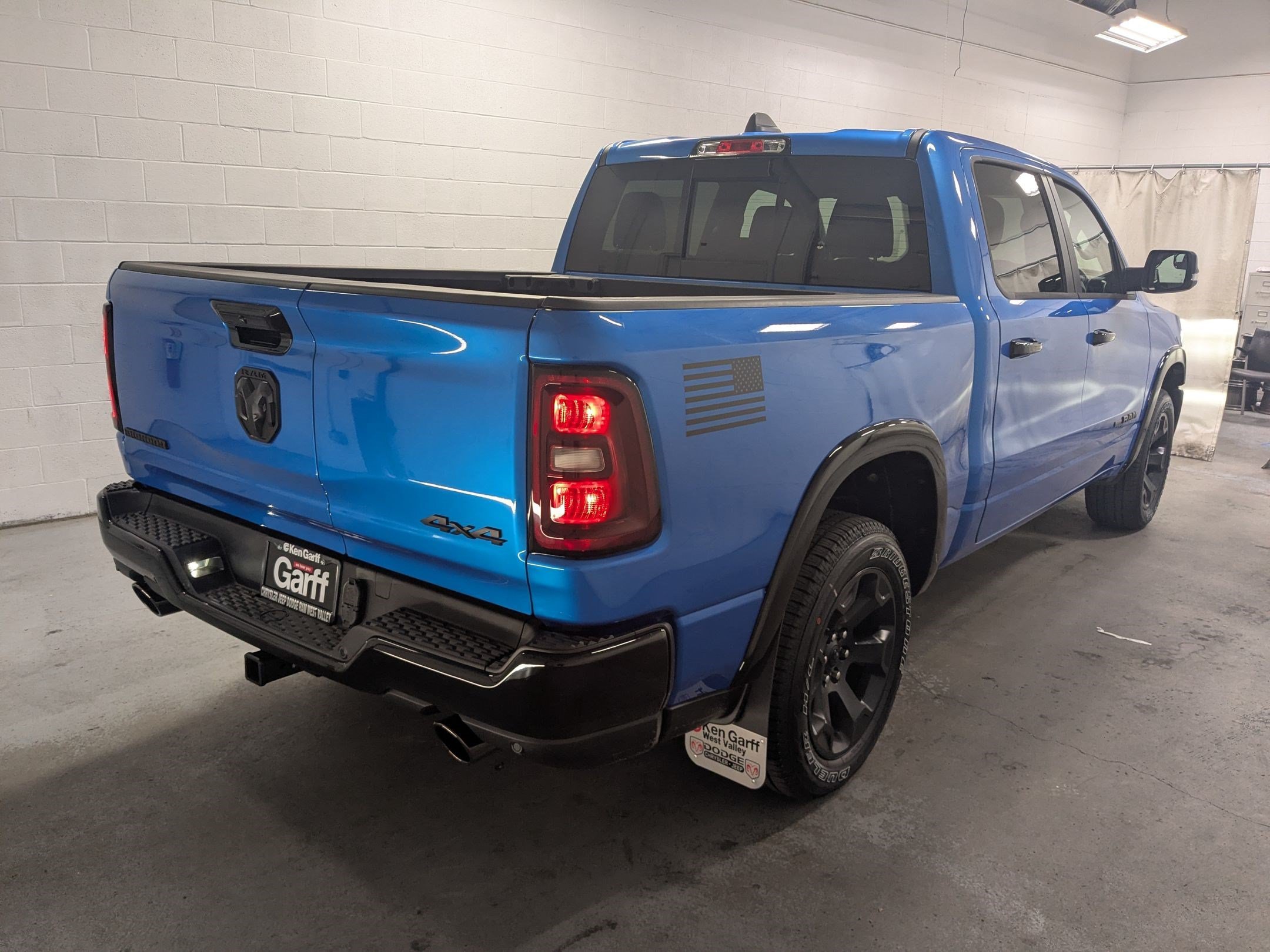 New 2026 Hydro Blue Pearlcoat RAM Big Horn image 4