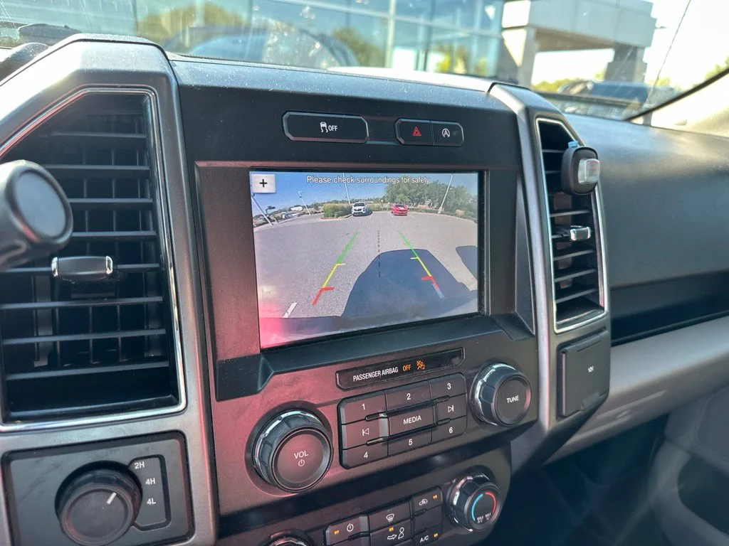 Used 2019 Silver Ford XLT image 3