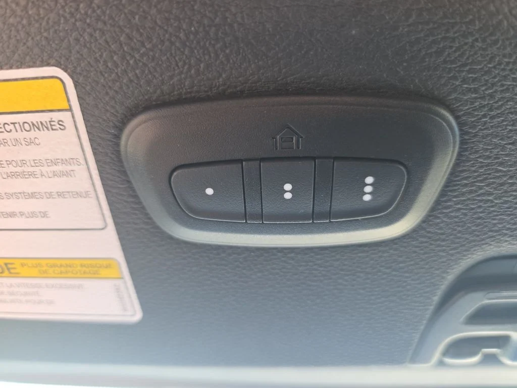 Used 2022 Blue Jeep Unlimited Sport S image 21
