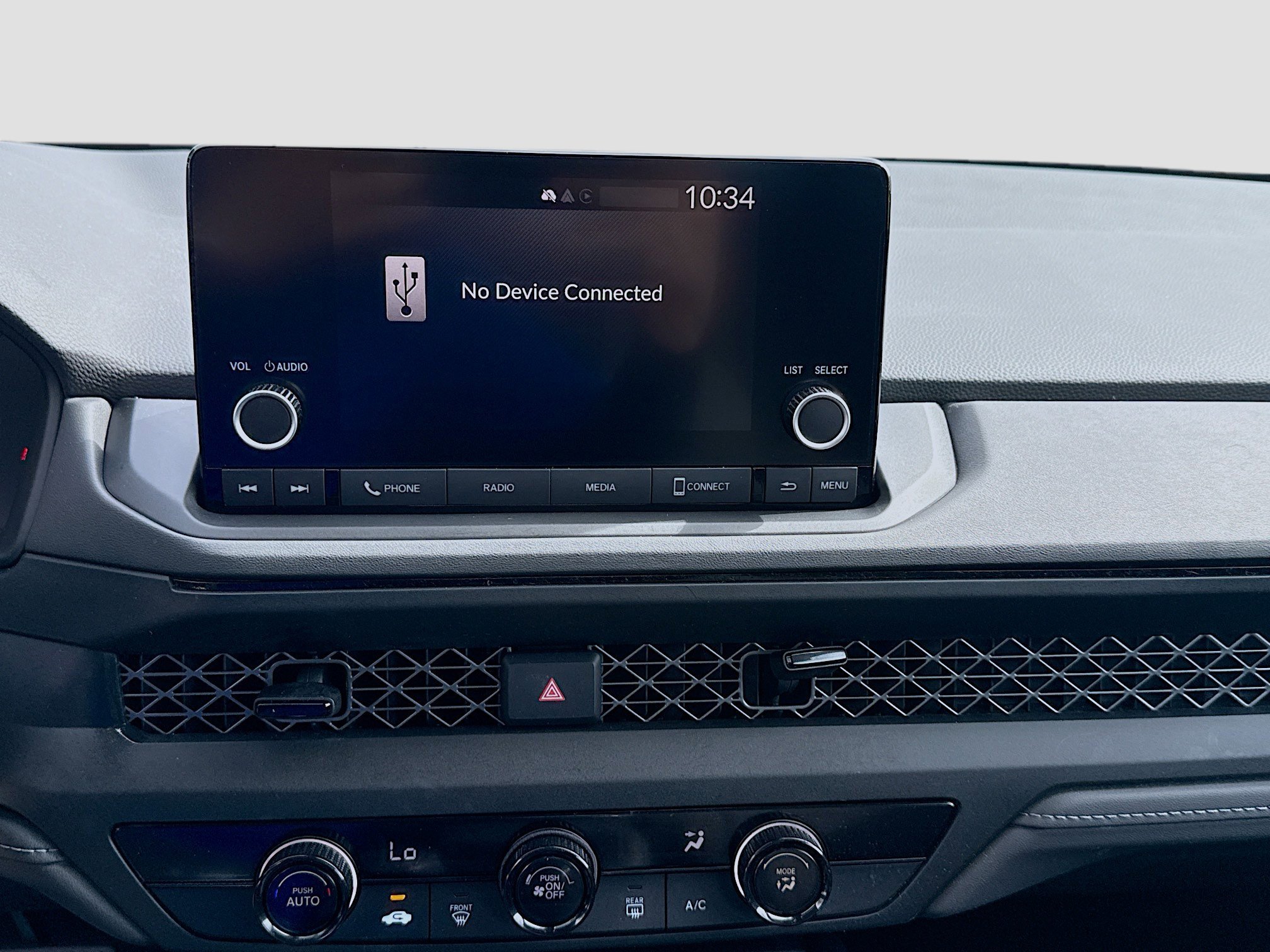 2023 Honda Accord LX - Photo 12