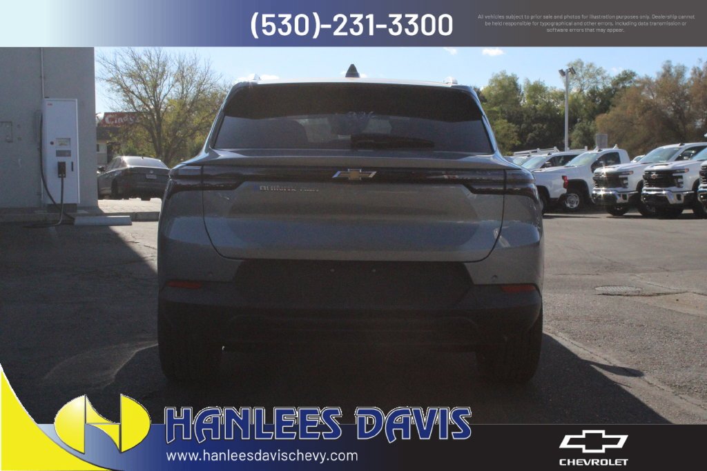 2026 Chevrolet Equinox EV 2LT - Photo 8