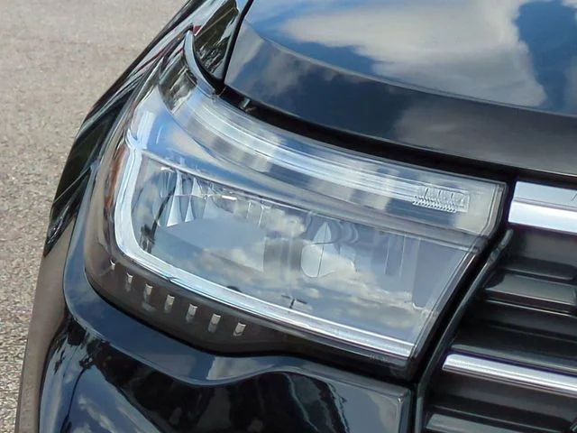 New 2026 Agate Black Metallic Ford Active image 10