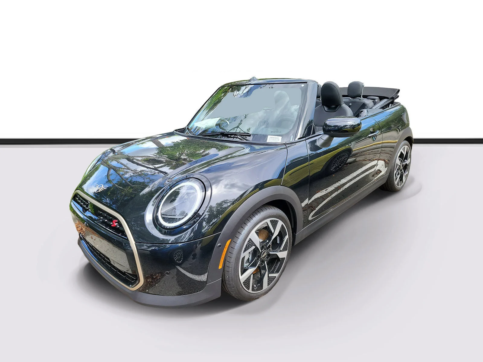 New 2026 Midnight Black MINI Iconic image 2