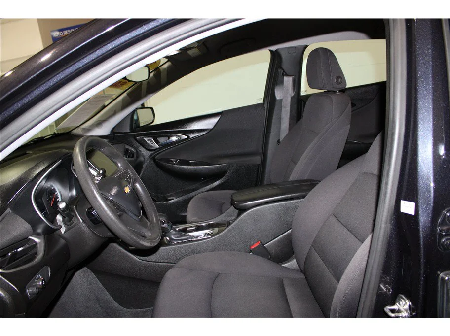 Used 2022 Dark Ash Metallic Chevrolet LT image 10