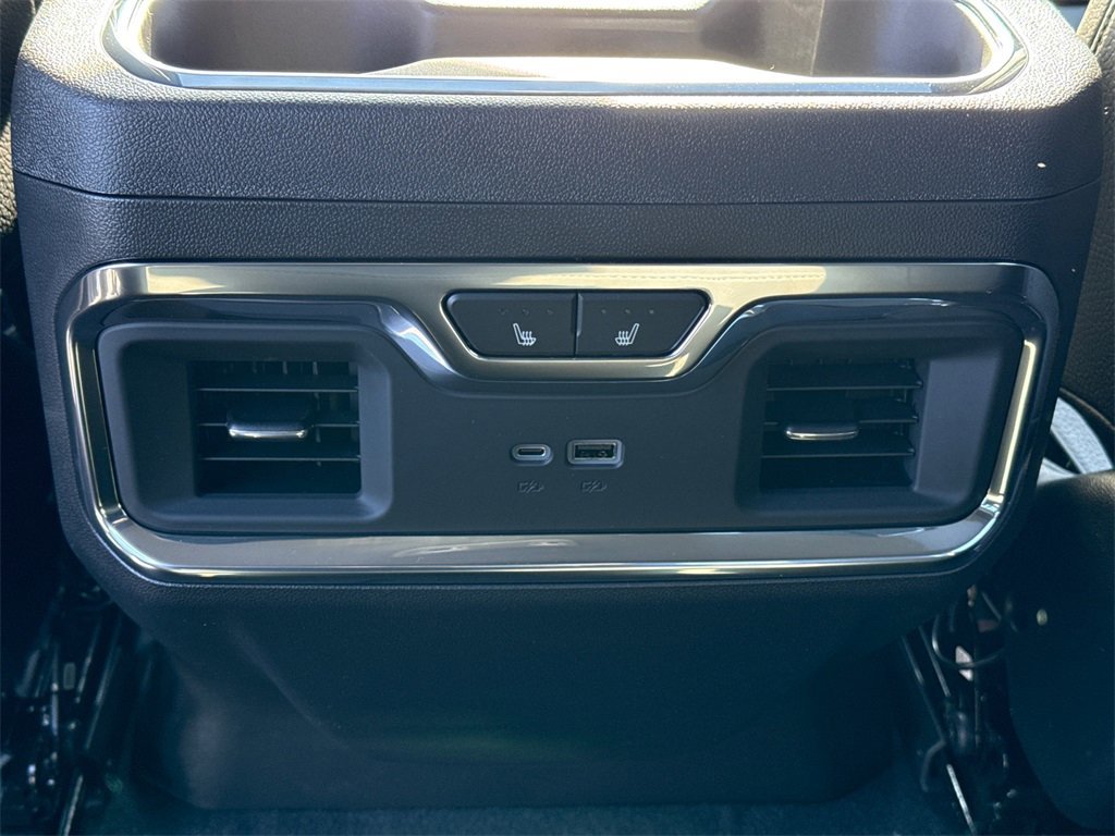 2026 GMC SIERRA - Image 30