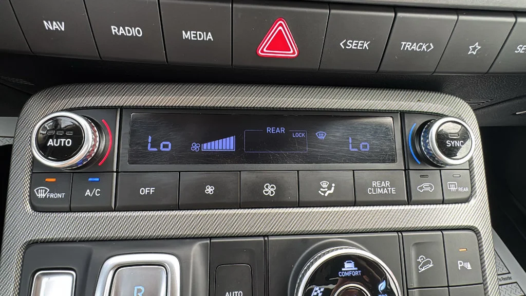 Used 2024 Black Hyundai XRT image 27