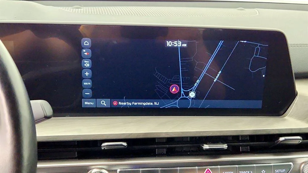 Used 2025 Glacial White Pearl Kia EX X-Line AWD image 18