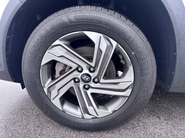 Used 2023 White Hyundai SEL image 11