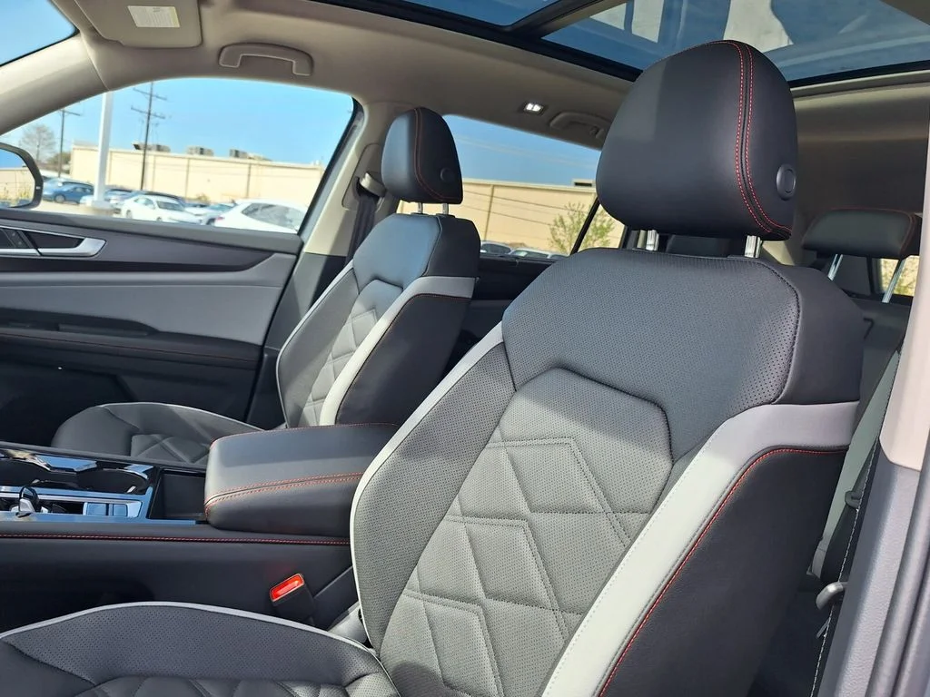 New 2026 Gray Volkswagen 2.0T Peak Edition image 11