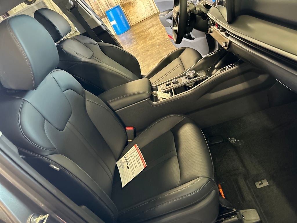 New 2026 Beige Kia EX image 33