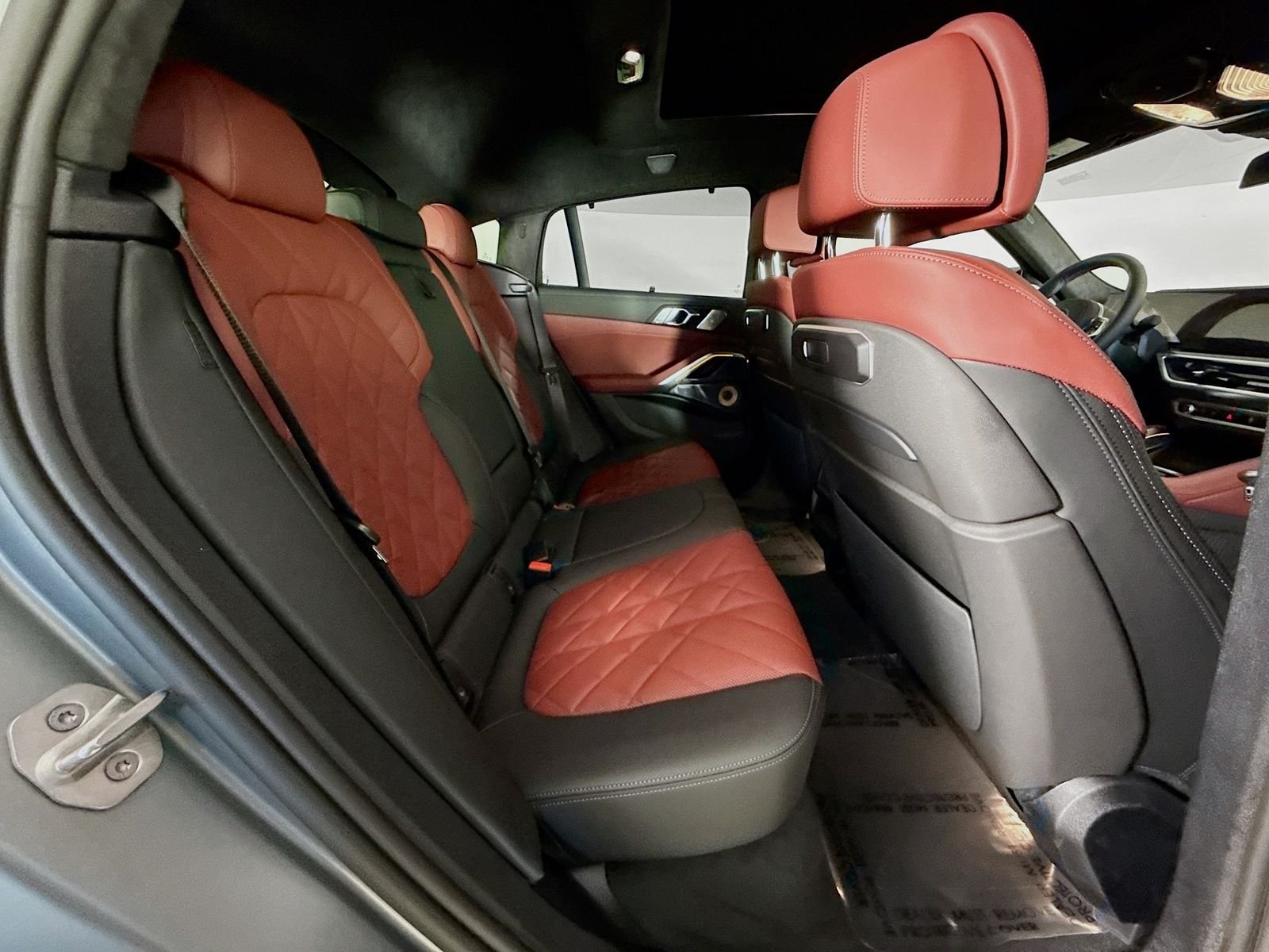 2026 BMW X6 M60i - Photo 29