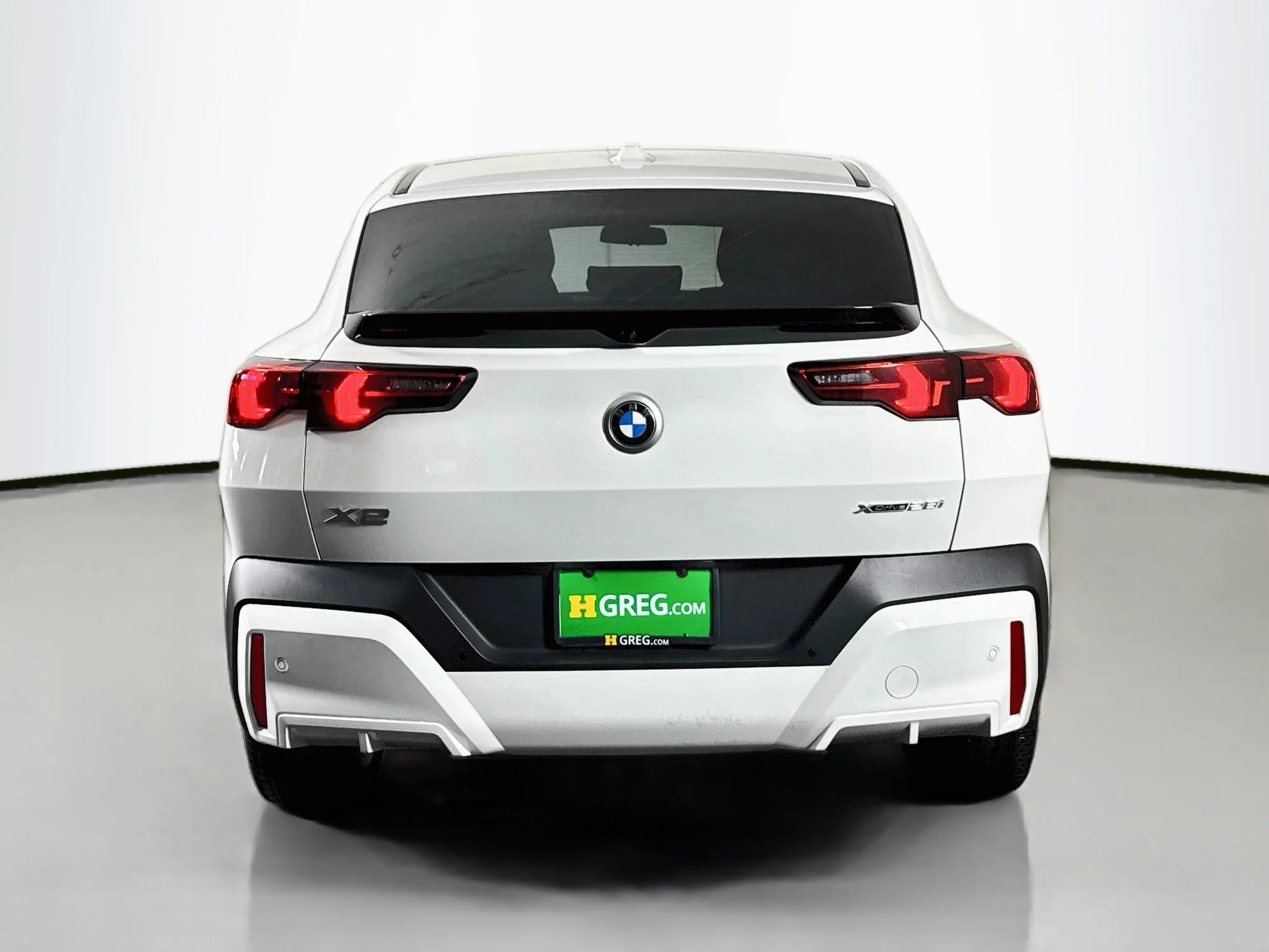 Used 2026 Alpine White BMW xDrive28i image 6
