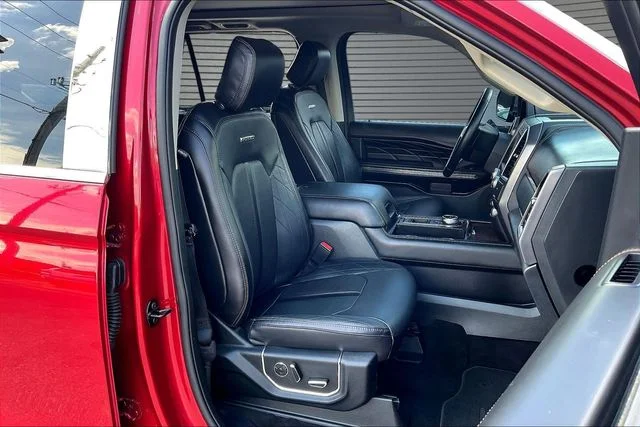 Used 2020 Red Ford Platinum image 31