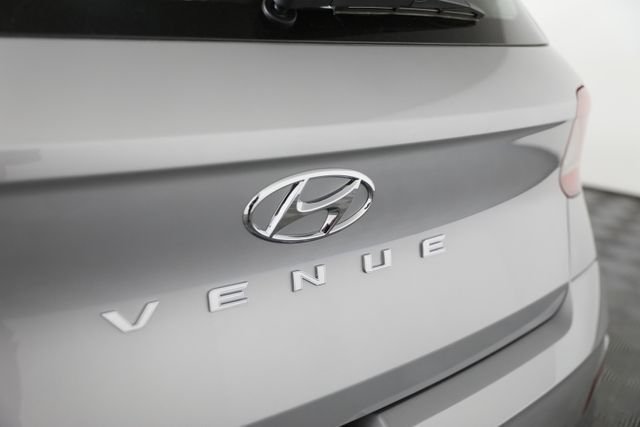 New 2026 Silver Hyundai SEL image 31