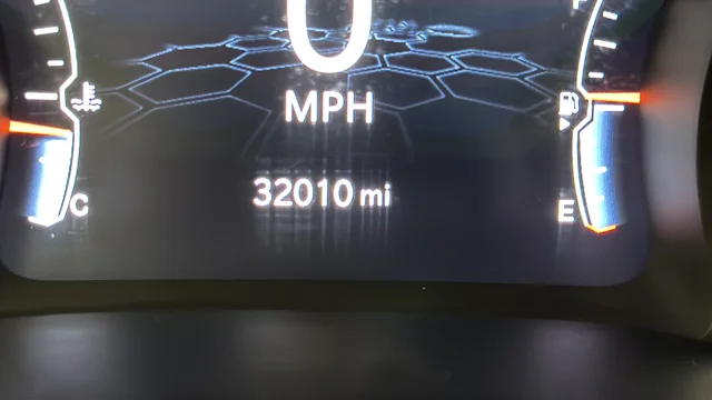 Used 2023 Diamond Black Jeep Trailhawk image 30