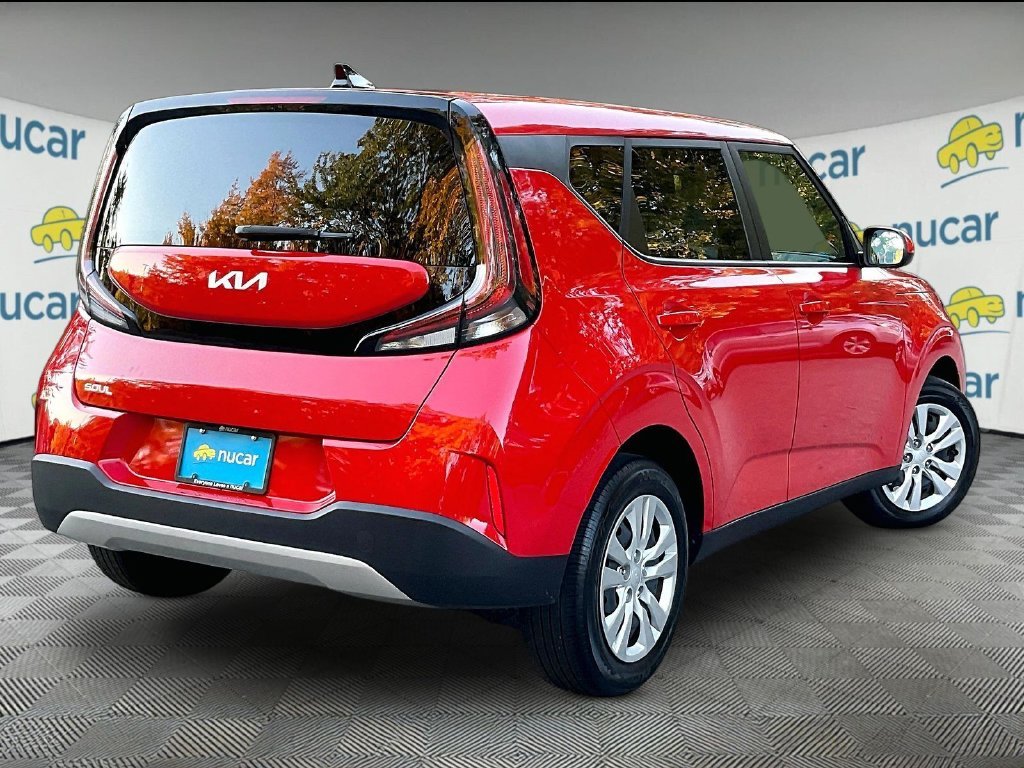 Used 2023 Red Kia LX image 6