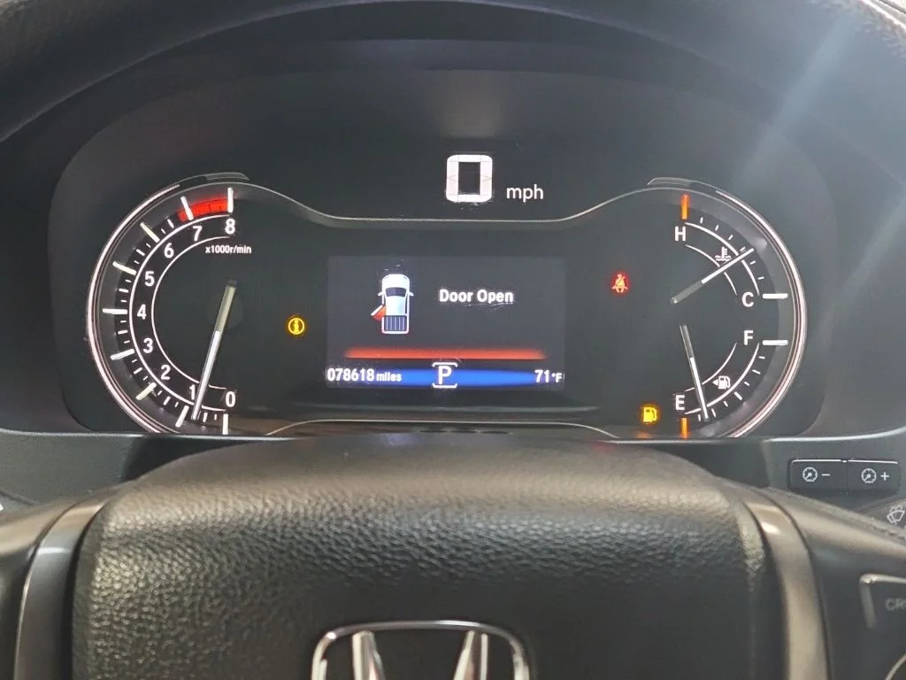 Used 2019 White Diamond Pearl Honda Sport image 17
