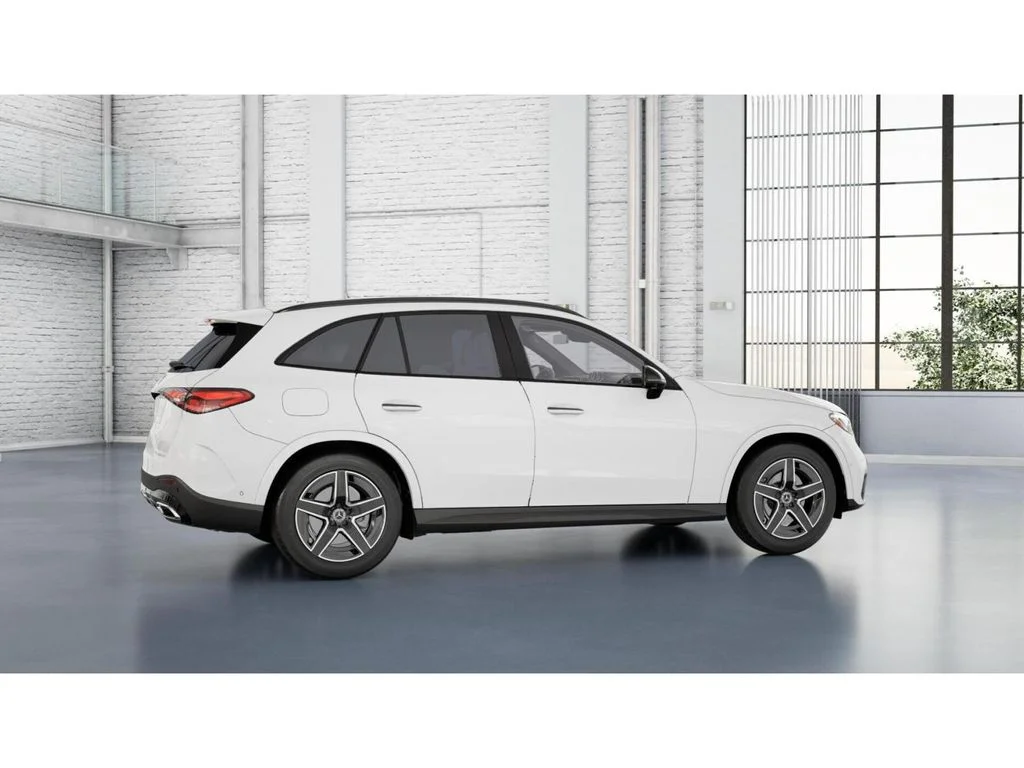 New 2027 White Mercedes-Benz GLC 300 image 18