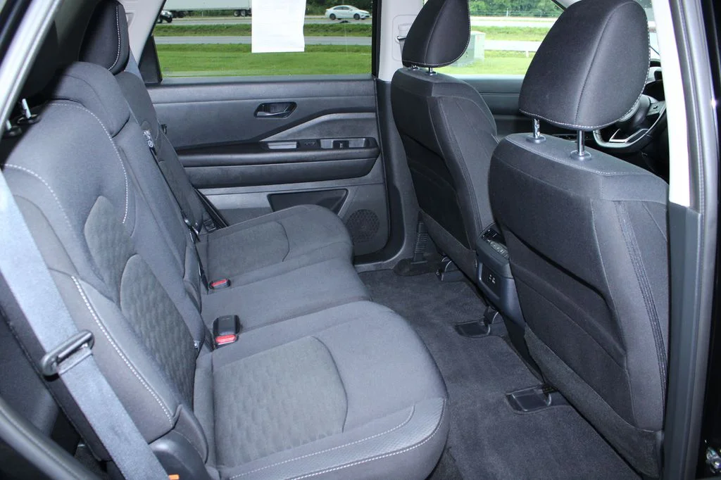 Used 2024 Super Black Nissan SV image 14