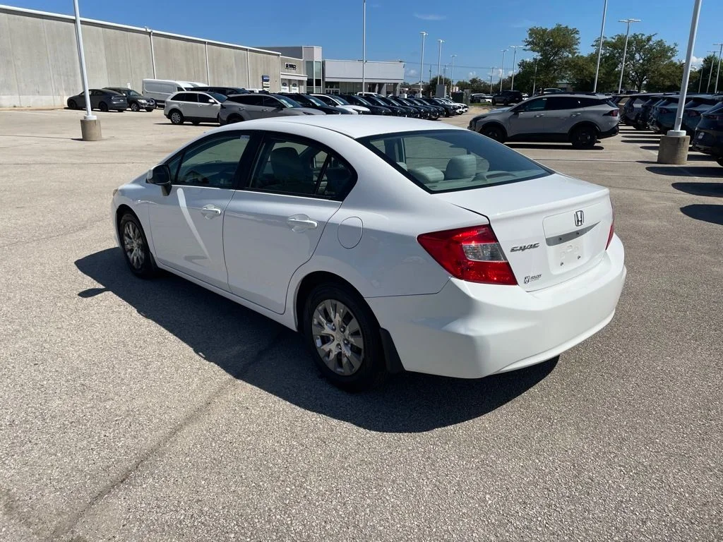 Used 2012 White Honda LX image 4
