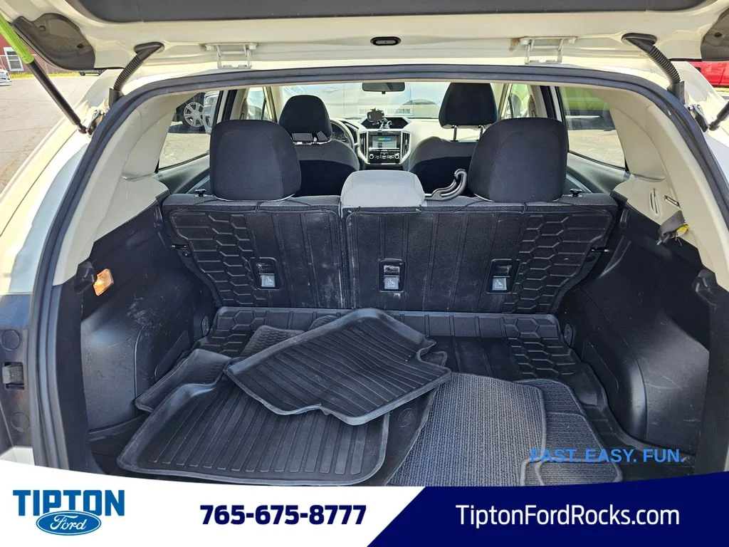 Used 2019 Crystal White Pearl Subaru 2.0i image 18