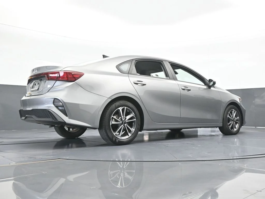 Used 2022 Steel Gray Kia LXS image 52