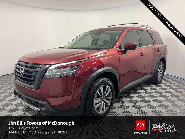 2023 Nissan Pathfinder SL