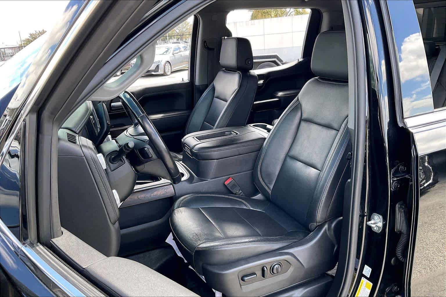 Used 2020 Onyx Black GMC SLT image 8