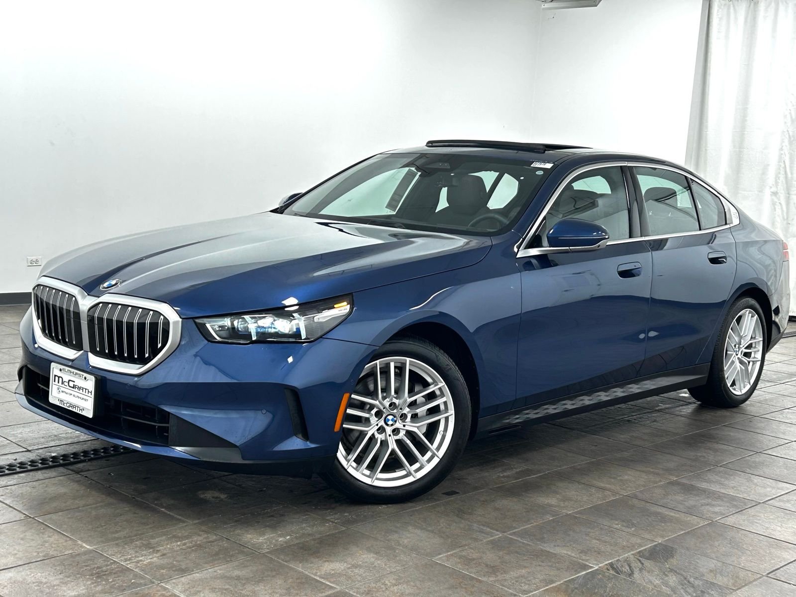 2025 BMW 5 Series 530i xDrive Sedan's photo