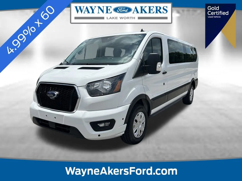 Certified Used 2025 Oxford White Ford XLT image 1