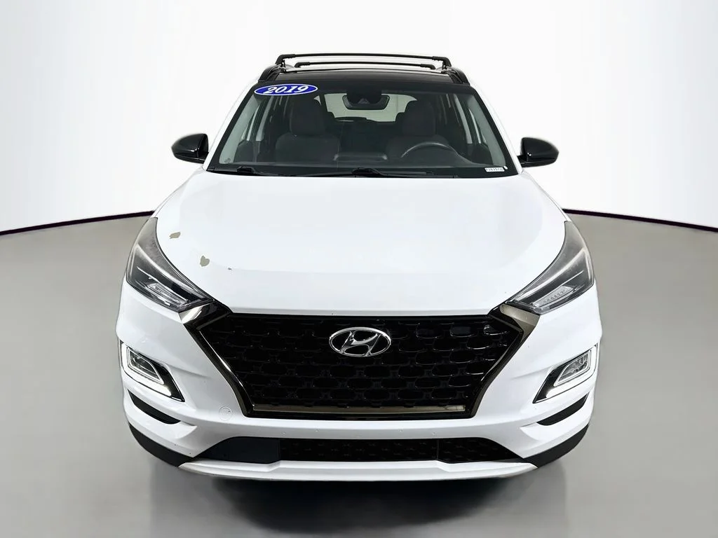 Used 2019 Dazzling White Hyundai Night image 8