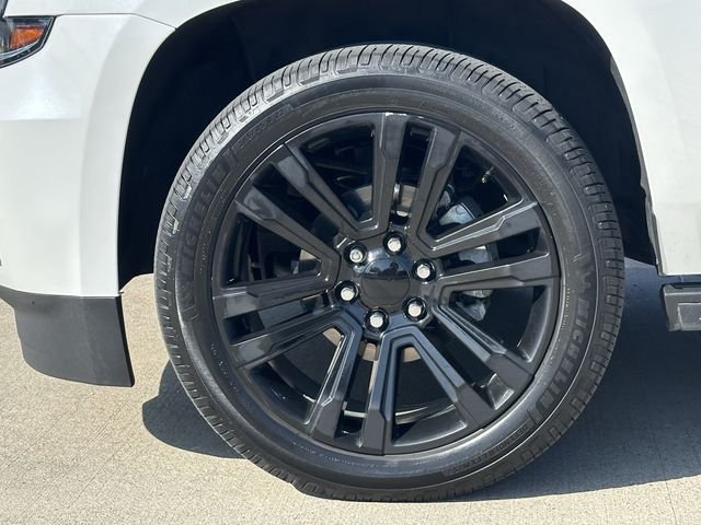 Used 2019 Beige Chevrolet Premier image 9
