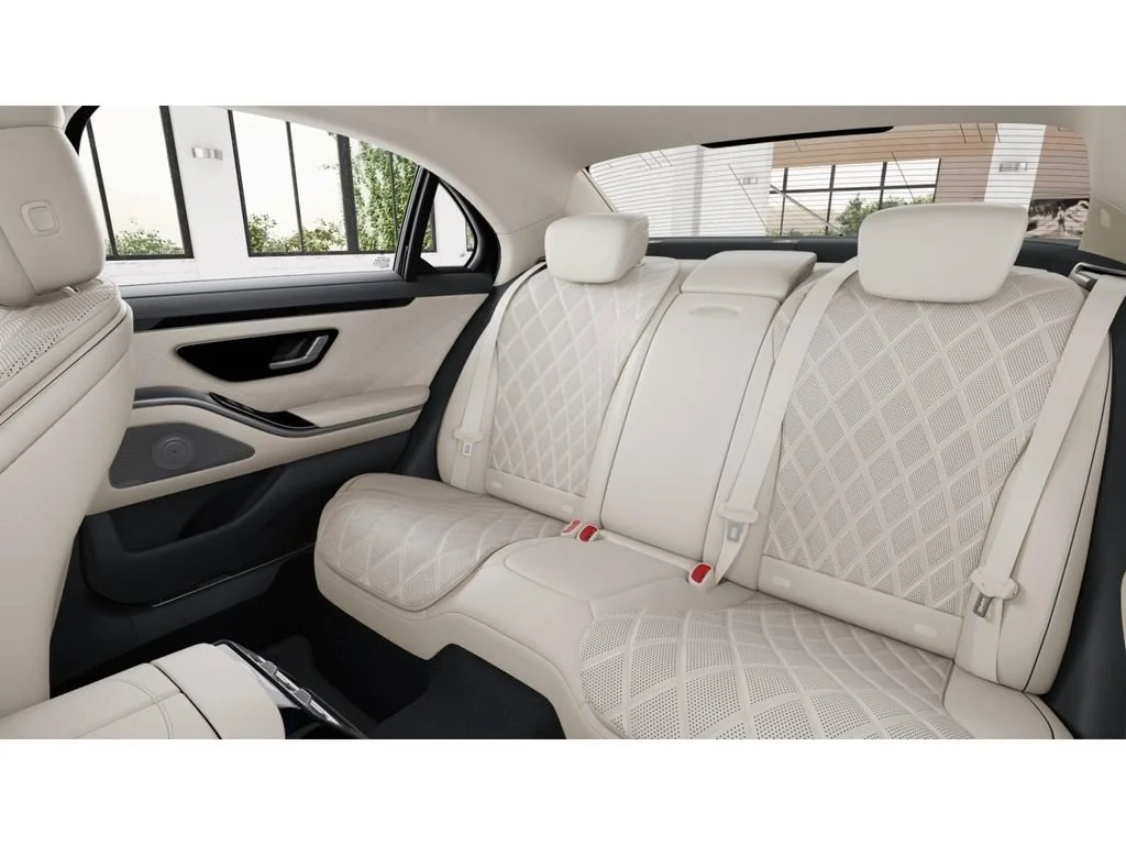 2025 Mercedes-Benz S-Class S 580e - Photo 47