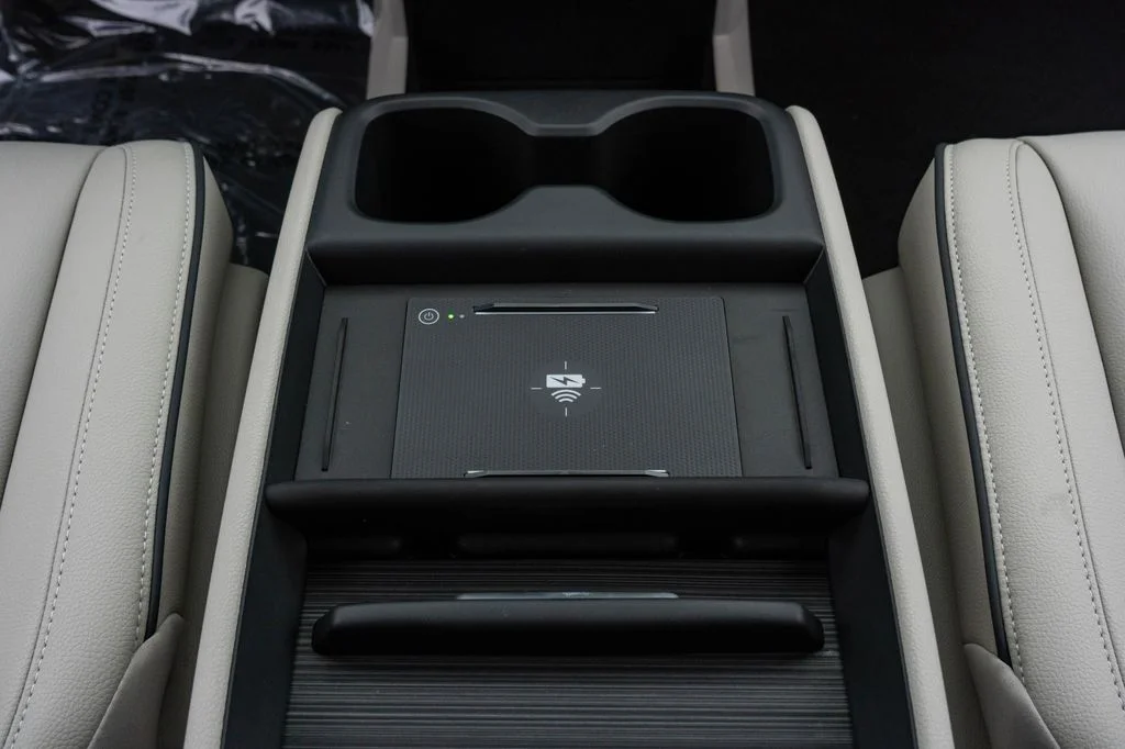 New 2026 Smoke Blue Pearl Honda Touring image 23