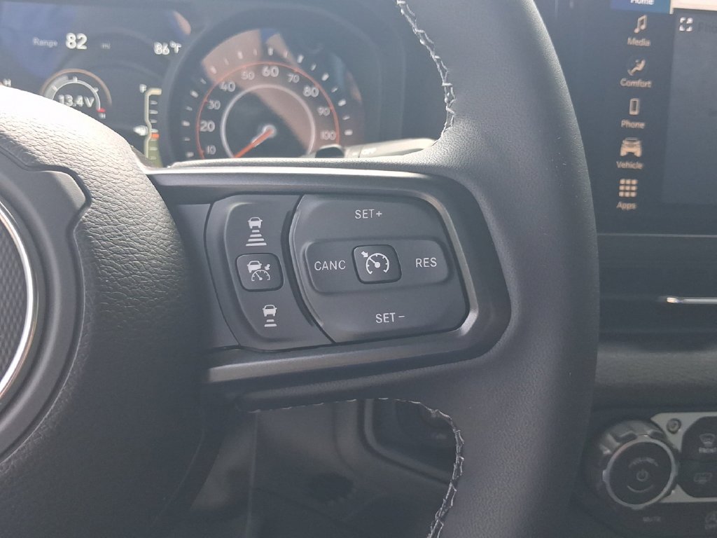 New 2025 White Jeep Sport S image 11