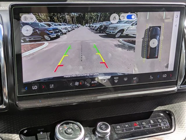 New 2026 Agate Black Metallic Ford MAX Platinum® image 21