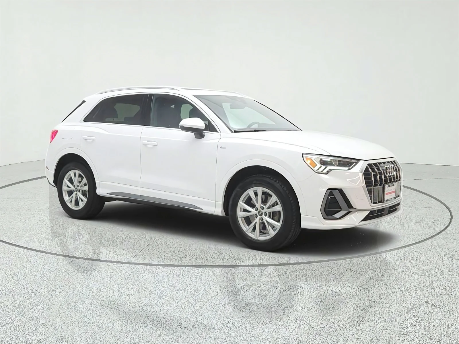 Used 2023 Ibis White Audi S line Premium image 3