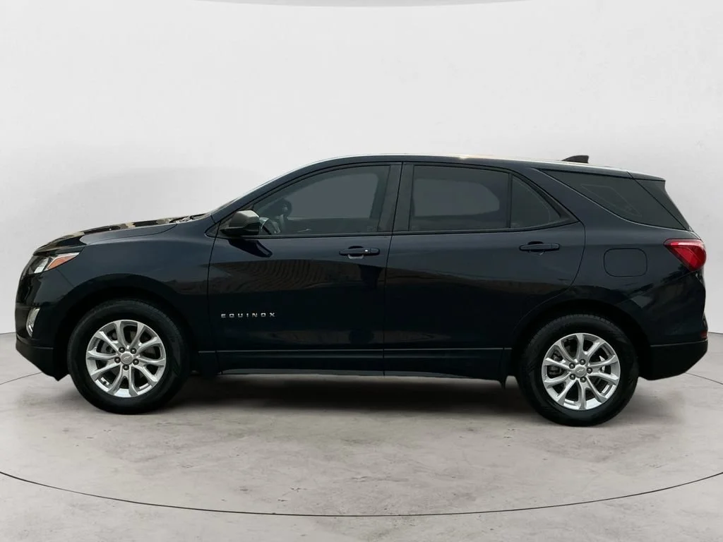 Used 2020 MIDNIGHT BLUE METALLIC Chevrolet LS image 8
